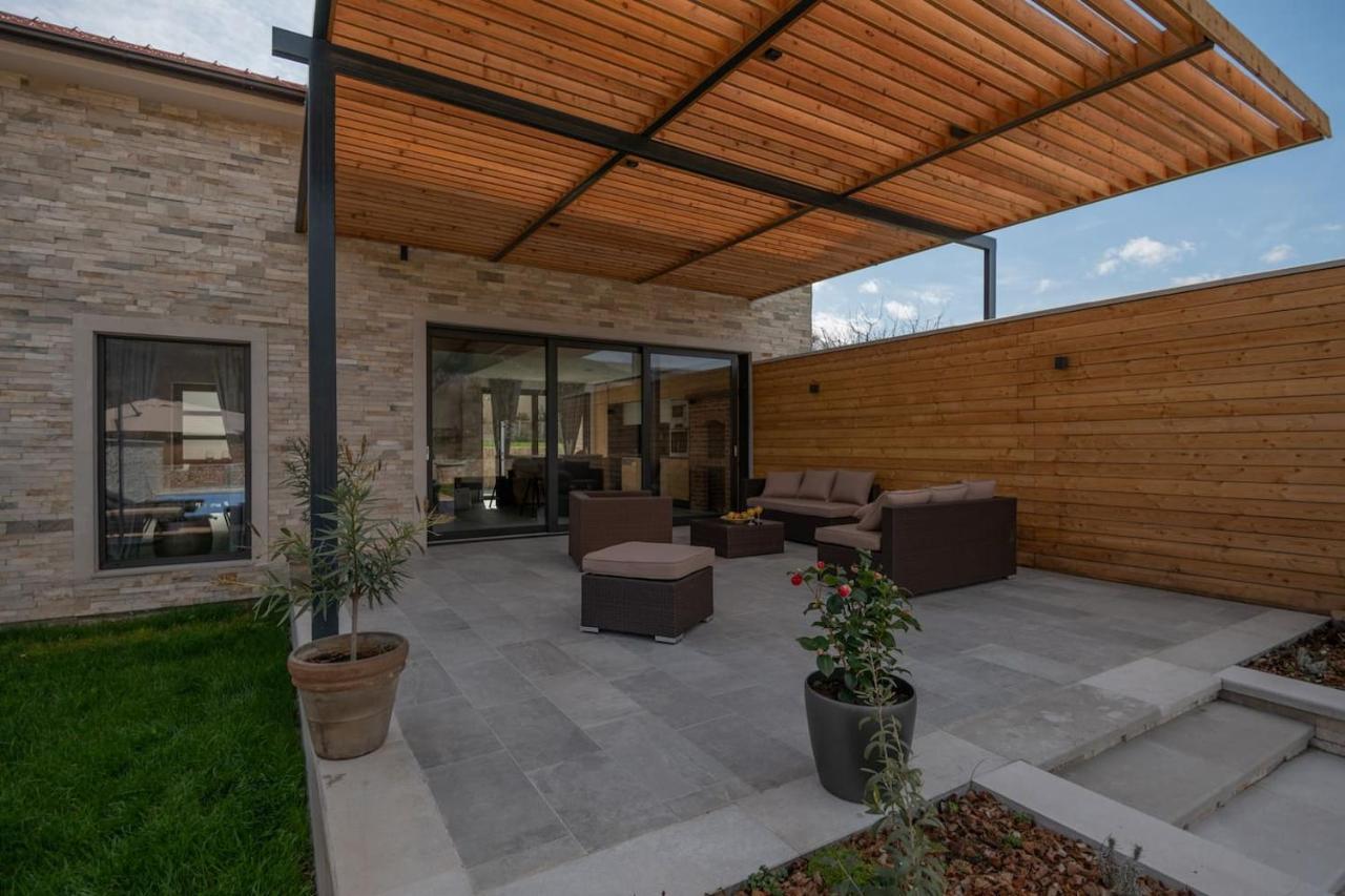 Villa Kameni Dvori Donji Proložac Exterior foto
